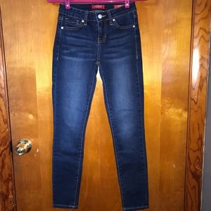 GUESS Jeans (Dark Denim)